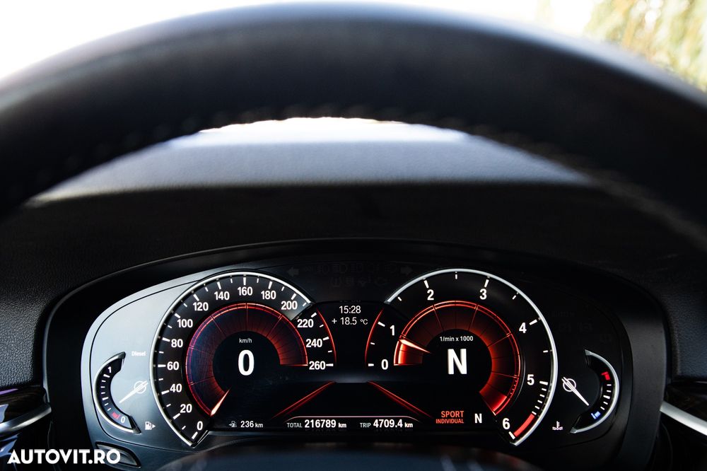 BMW Seria 5 520d - 18