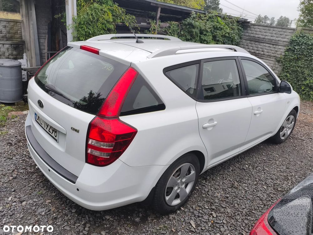 Kia Ceed 1.6 Crdi Comfort - 2