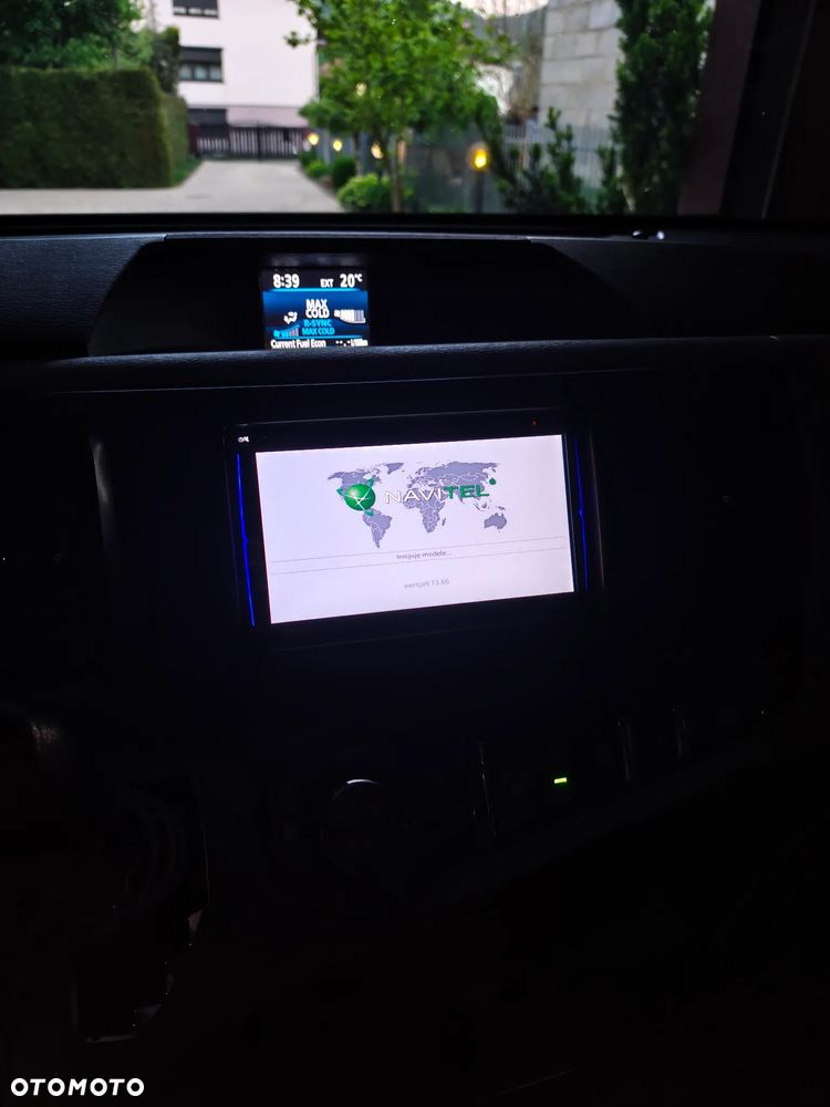 Toyota Sienna 3.5 V6 - 12