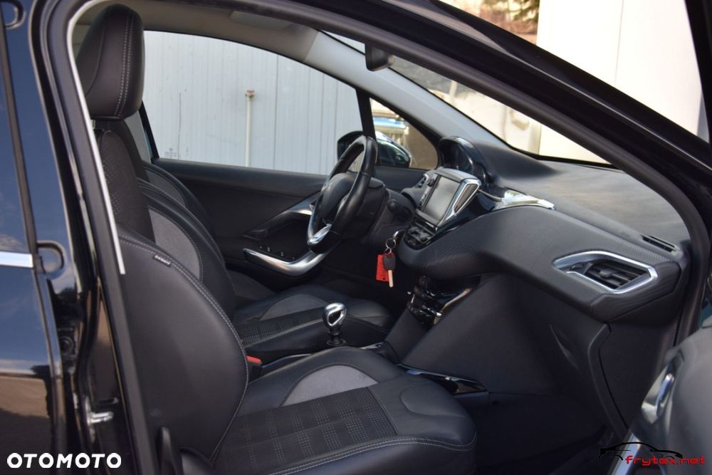 Peugeot 2008 - 22