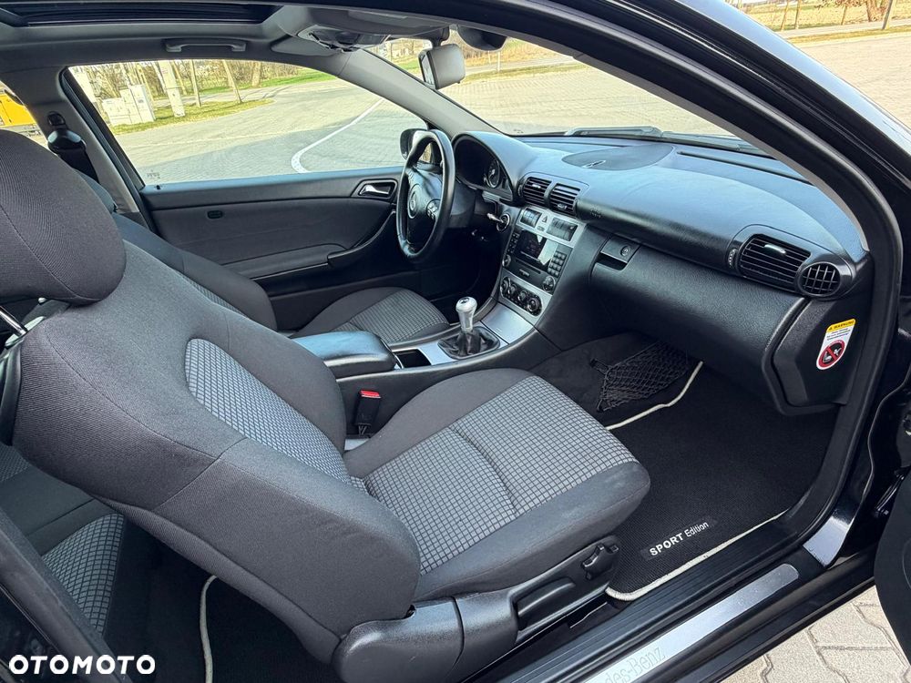 Mercedes-Benz Klasa C - 29