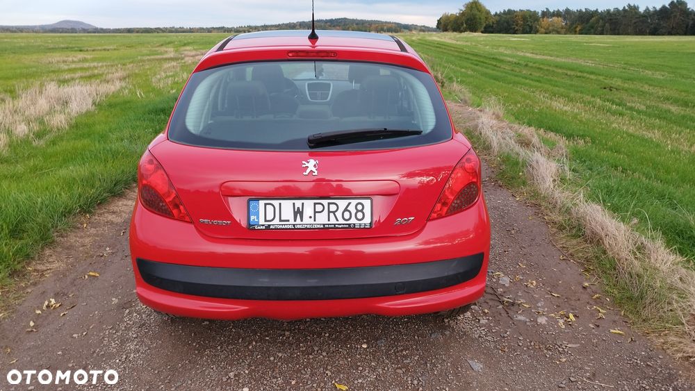 Peugeot 207