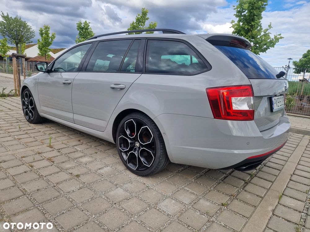 Skoda Octavia 2.0 TSI DSG RS 230 - 4
