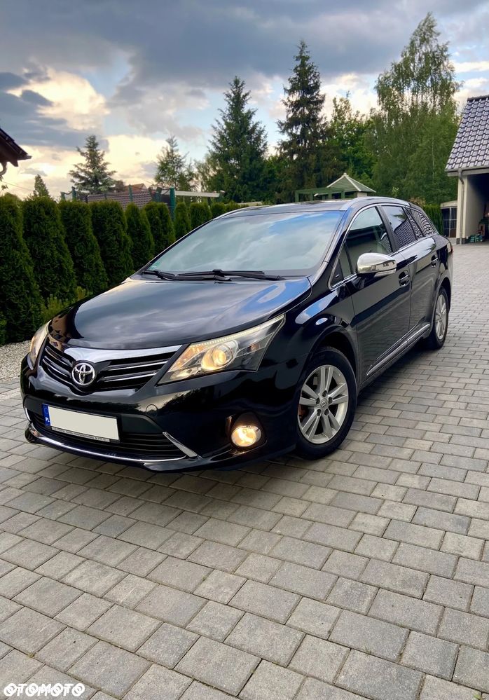 Toyota Avensis 1.8 Multidrive S Sol - 3