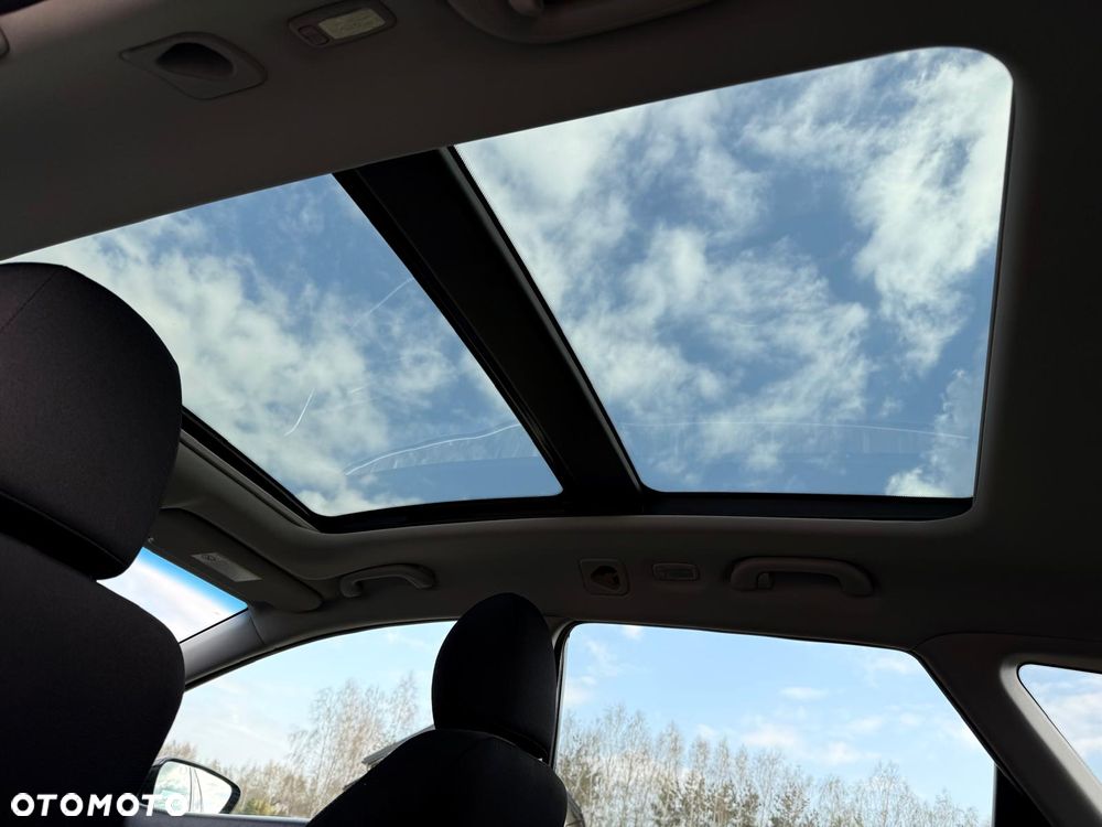 Kia Ceed 1.6 CRDi 128 Platinum Edition - 34