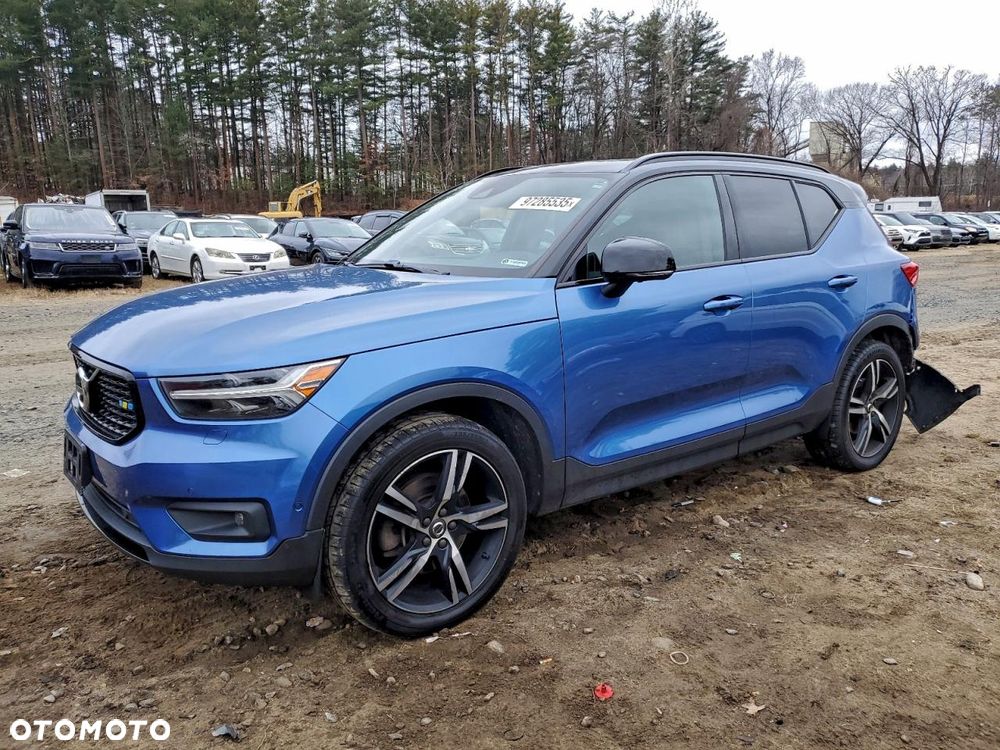 Volvo XC 40 - 2