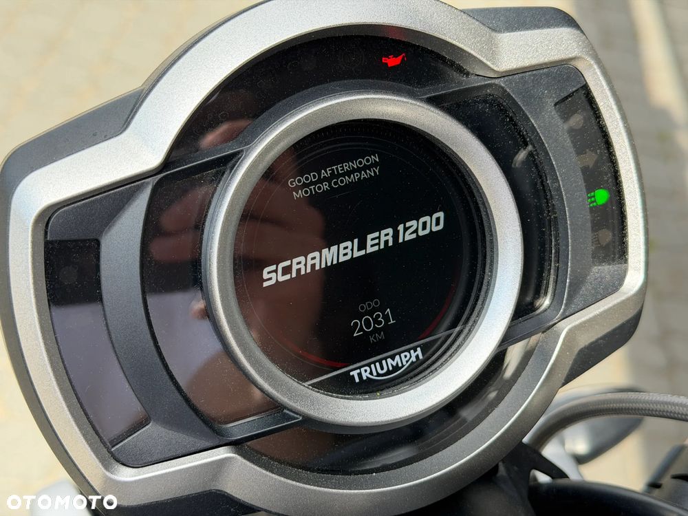 Triumph Scrambler - 19