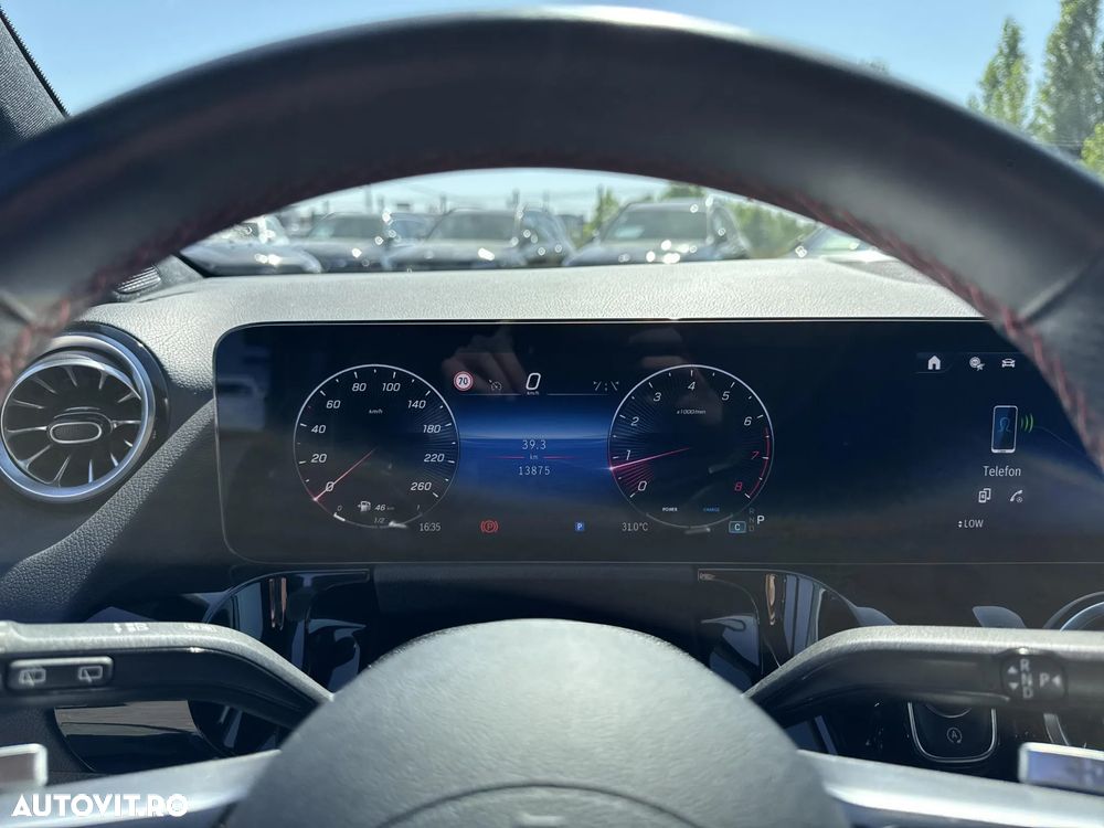 Mercedes-Benz GLA 220 4MATIC MHEV Aut. - 11