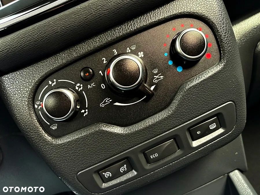 Dacia Lodgy 1.3 TCe Stepway S&S - 28