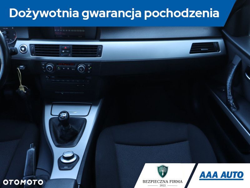 BMW Seria 3 - 10