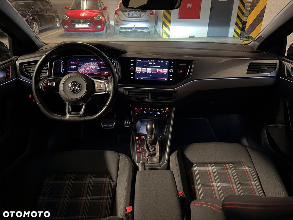 Volkswagen Polo 2.0 TSI GTI DSG - 20