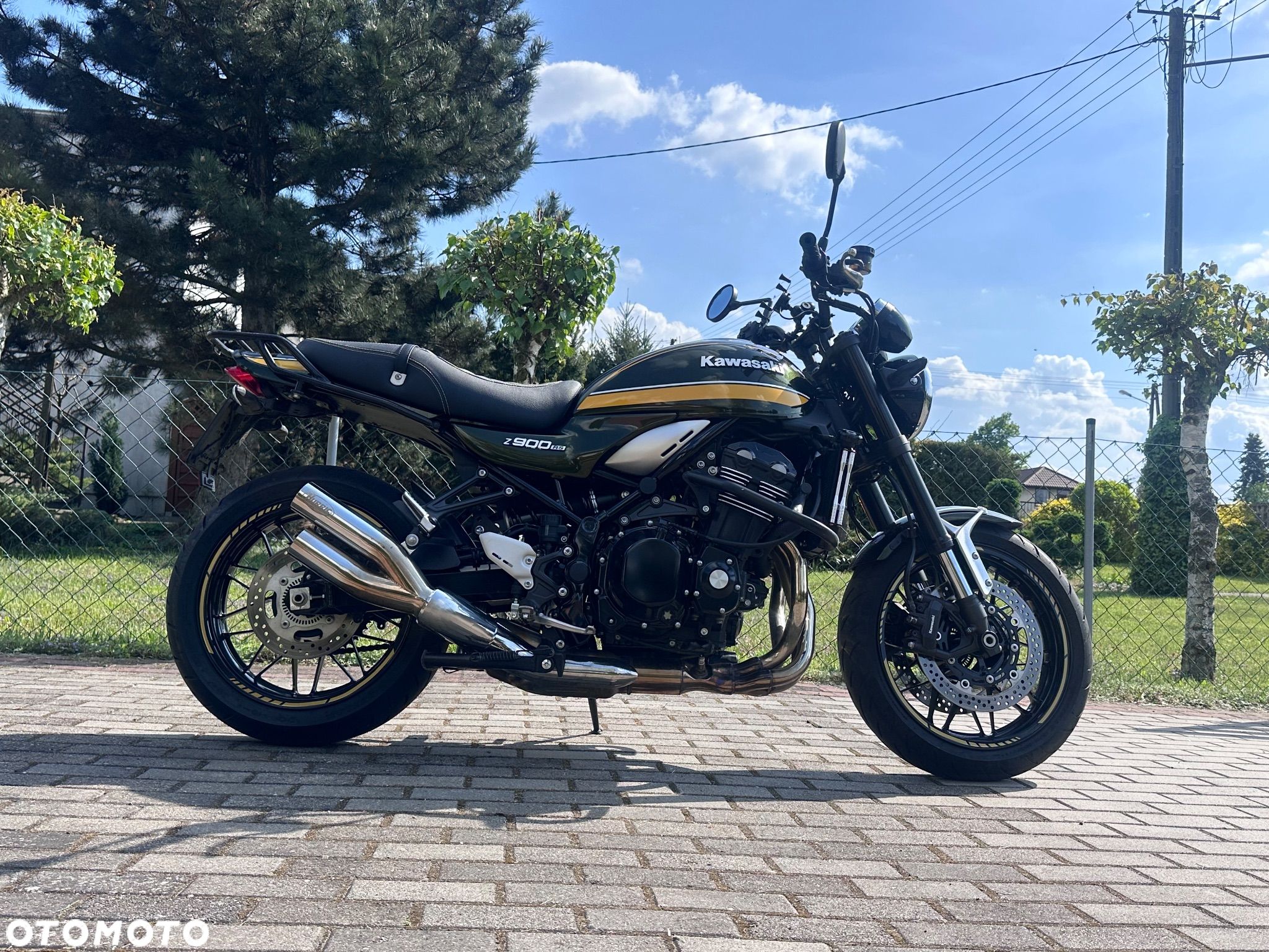 Kawasaki Z 900 RS - 1