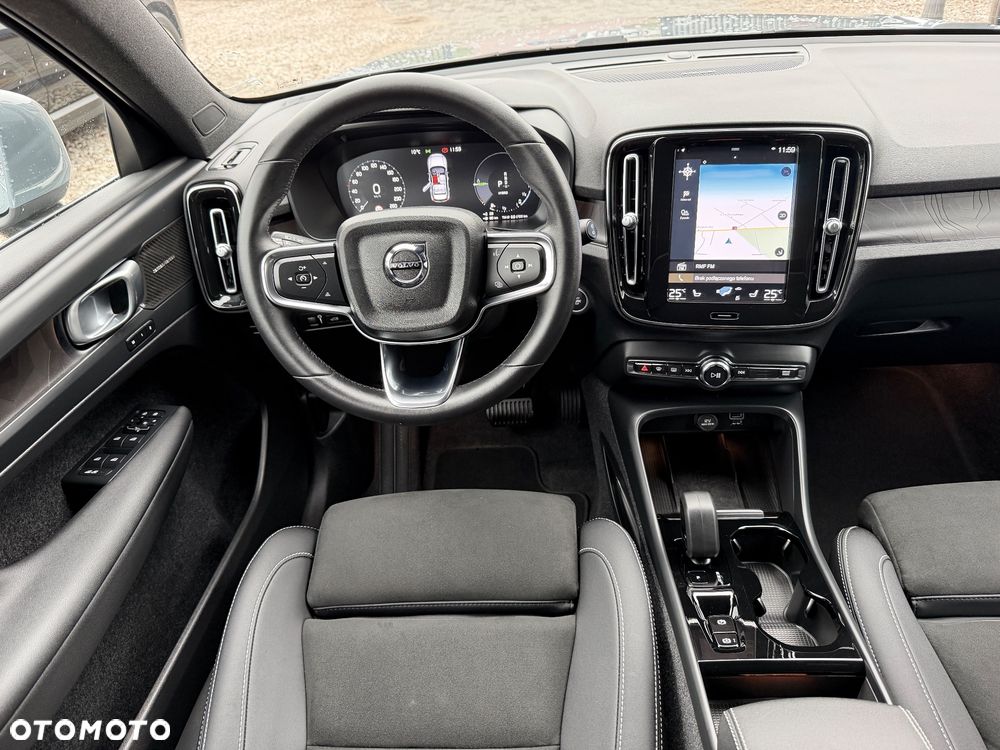 Volvo XC 40 T5 Plug-In Hybrid Plus Bright - 11