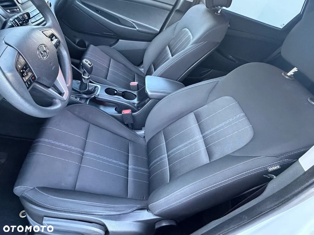 Hyundai Tucson 1.6 GDI BlueDrive Classic 2WD - 15