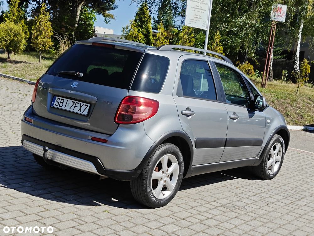 Suzuki SX4 1.9 DDiS DPF 4x2 Comfort - 10