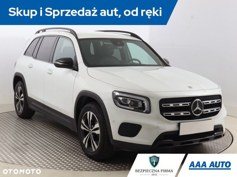 Mercedes-Benz GLB - 3