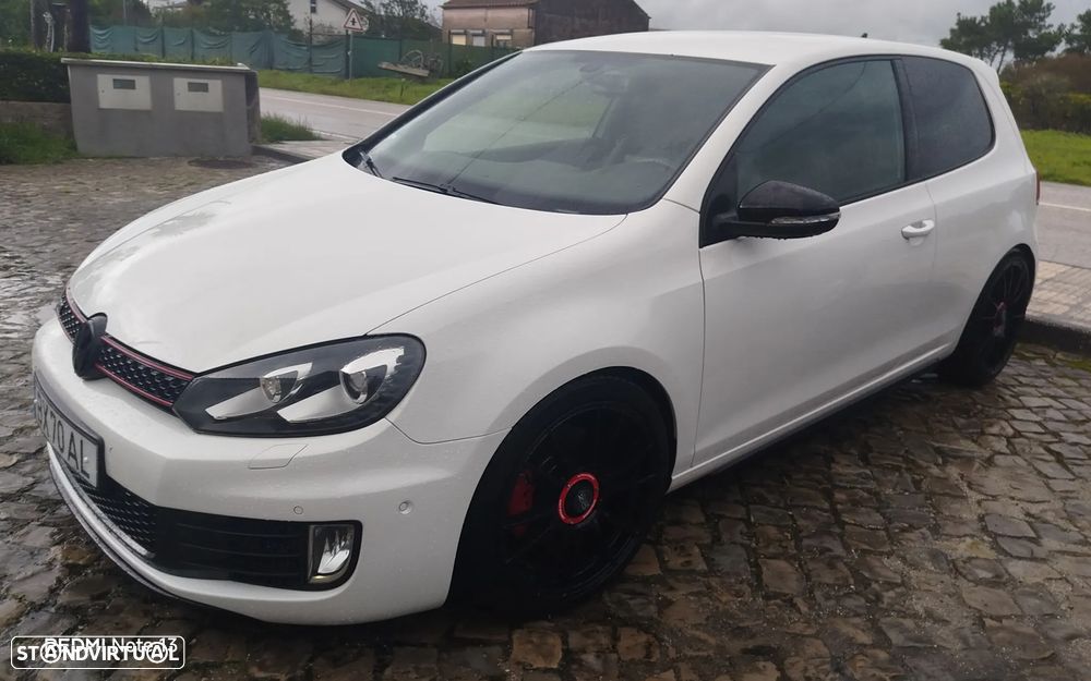 VW Golf 2.0 GTI DSG - 1