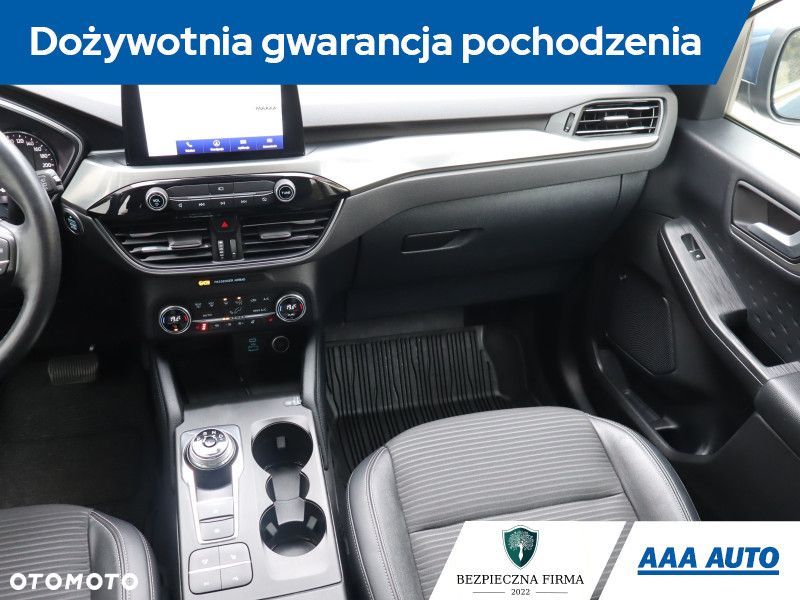 Ford Kuga - 9