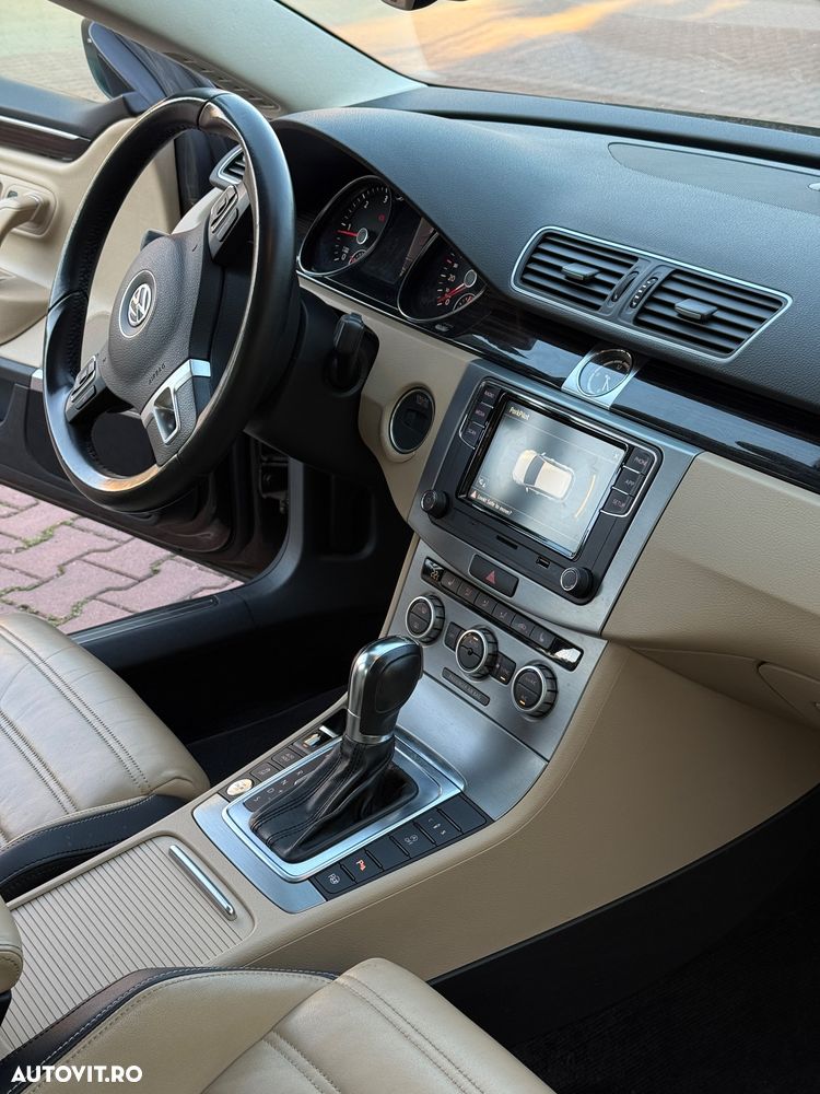 Volkswagen Passat 2.0 TDI BlueMotion Tehnology DSG Highline - 21