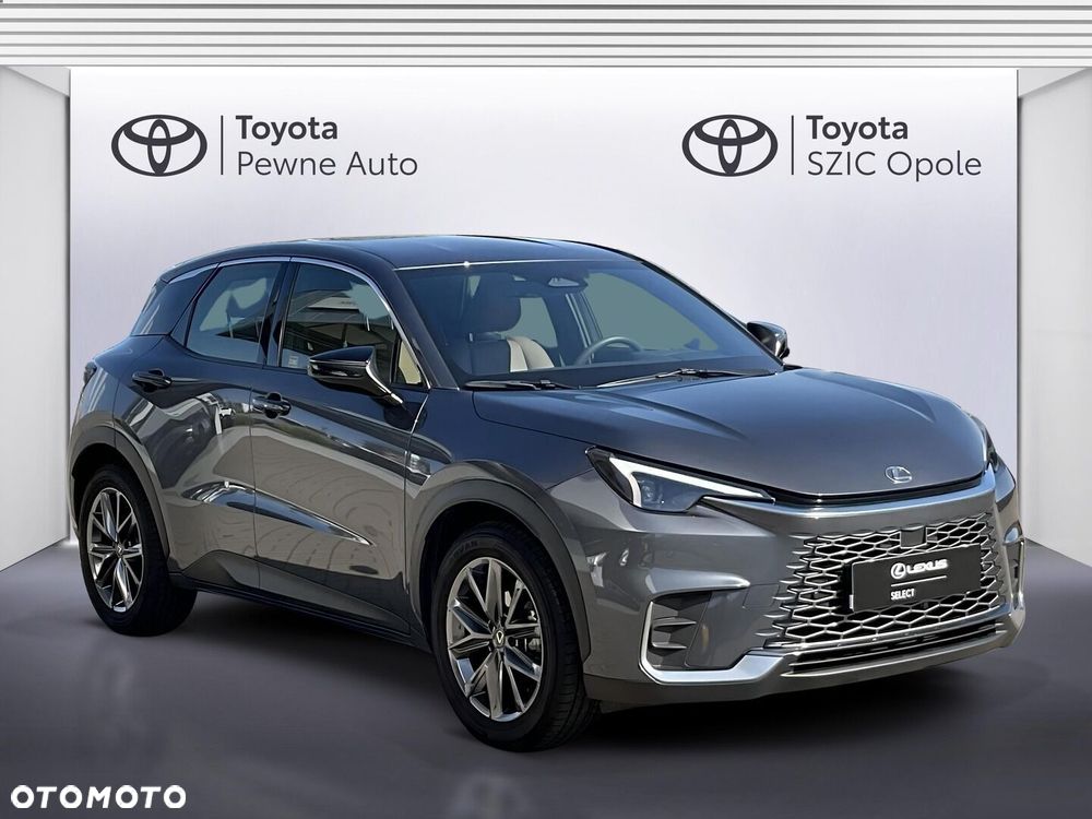 Lexus LBX 1.5 Hybrid - 7