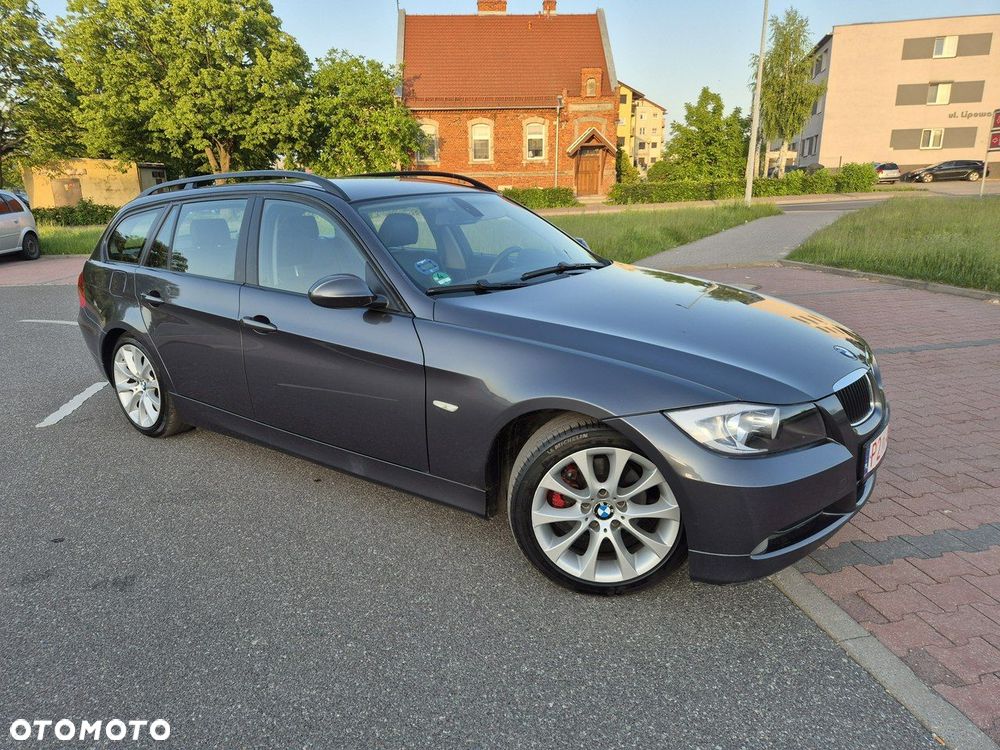 BMW Seria 3 320d - 3