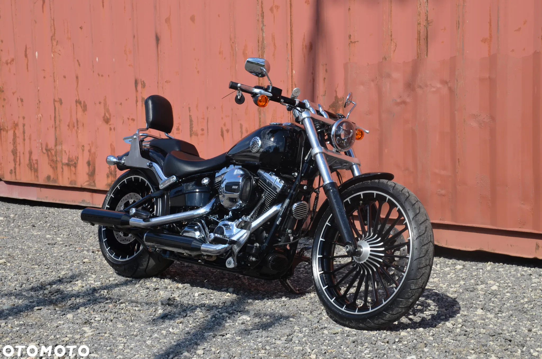 Harley-Davidson FXSB Breakout - 23