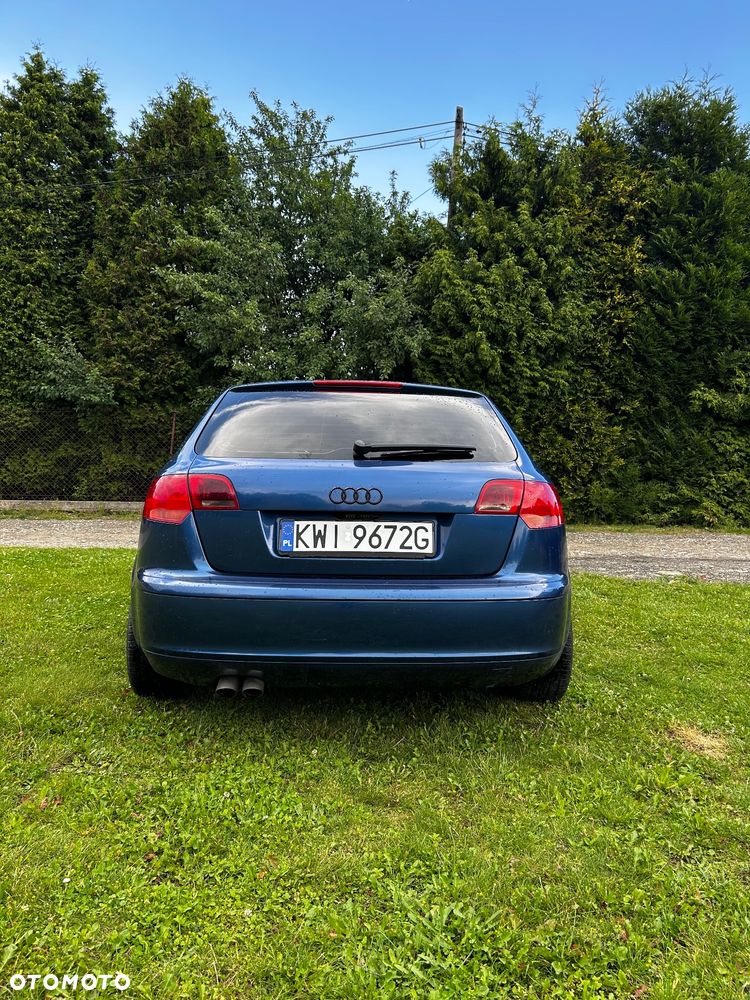 Audi A3 Sportback - 3