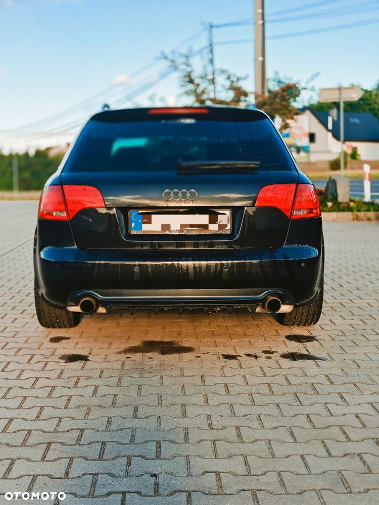 Audi A4 Avant 2.0 T FSI quattro - 13