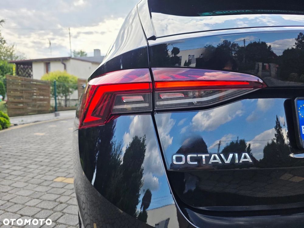 Skoda Octavia 2.0 TDI 4x4 Style DSG - 34
