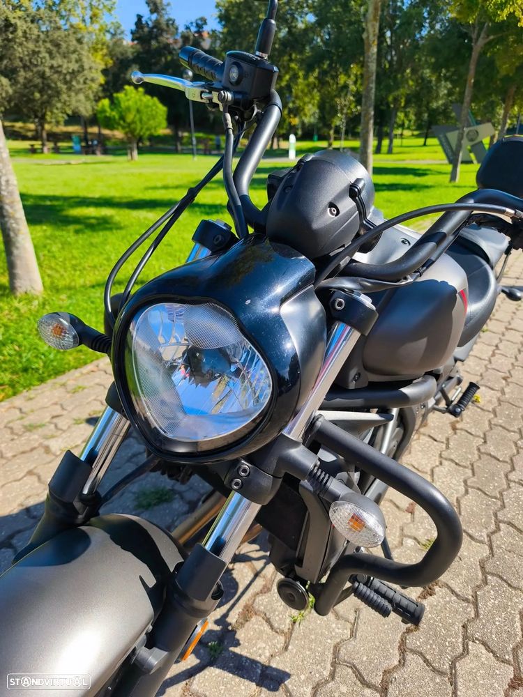 Kawasaki Vulcan 650 S - 9
