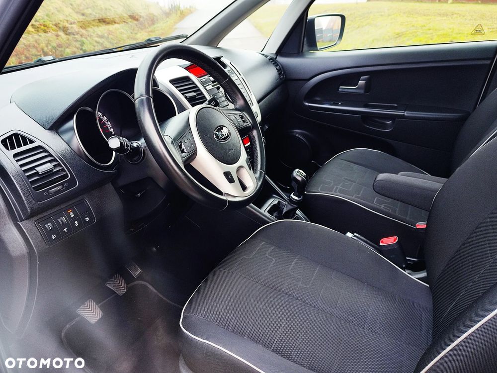 Kia Venga 1.4 CVVT ISG Vision - 17