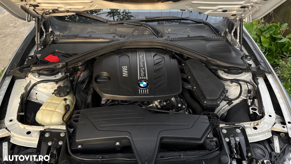 BMW Seria 3 - 25
