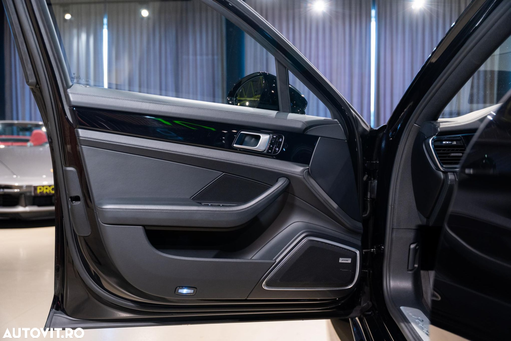 Porsche Panamera - 13