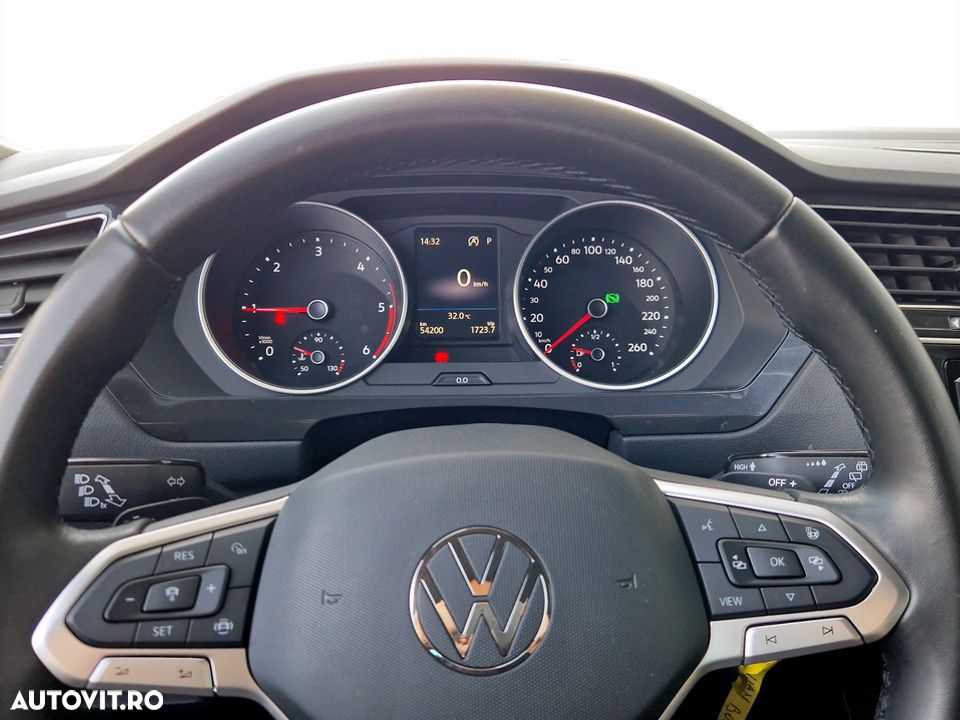 Volkswagen Tiguan 2.0 TDI DSG Life - 20