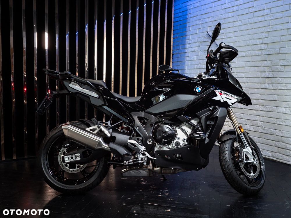 BMW S - 3