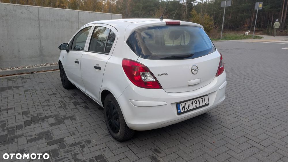 Opel Corsa - 3