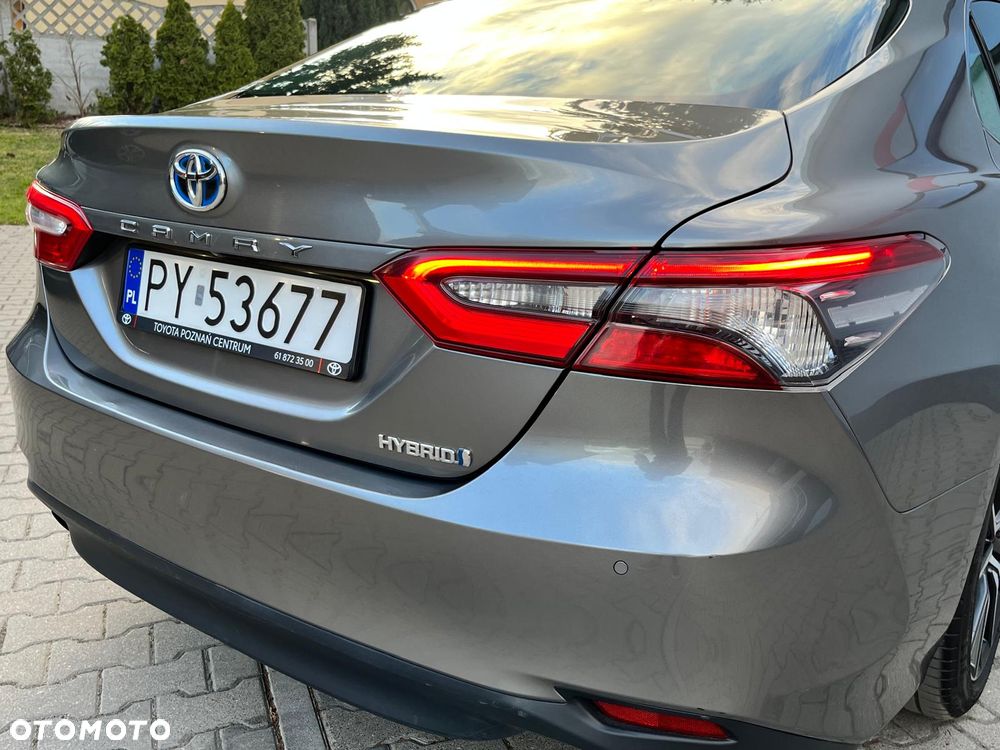 Toyota Camry 2.5 Hybrid Prestige CVT - 18