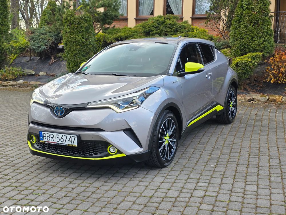 Toyota C-HR 1.8 Hybrid Neon Lime powered by JBL - 33