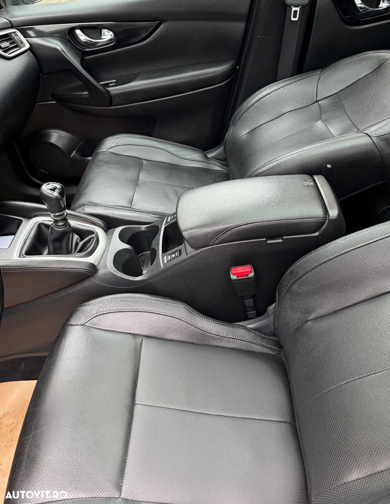 Nissan Qashqai 1.6 DCI ALL-MODE 4x4i TEKNA+ - 38