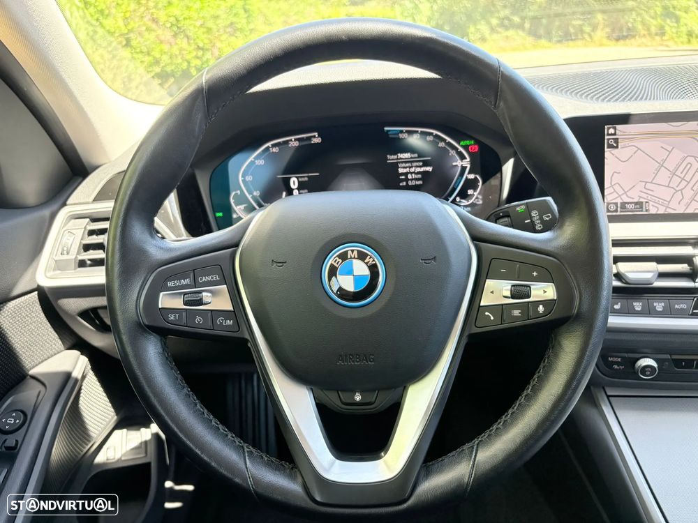BMW 320 e Aut. Advantage - 11