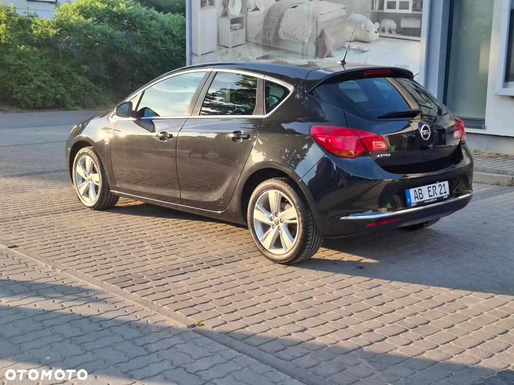 Opel Astra 1.6 Energy EU6 - 12
