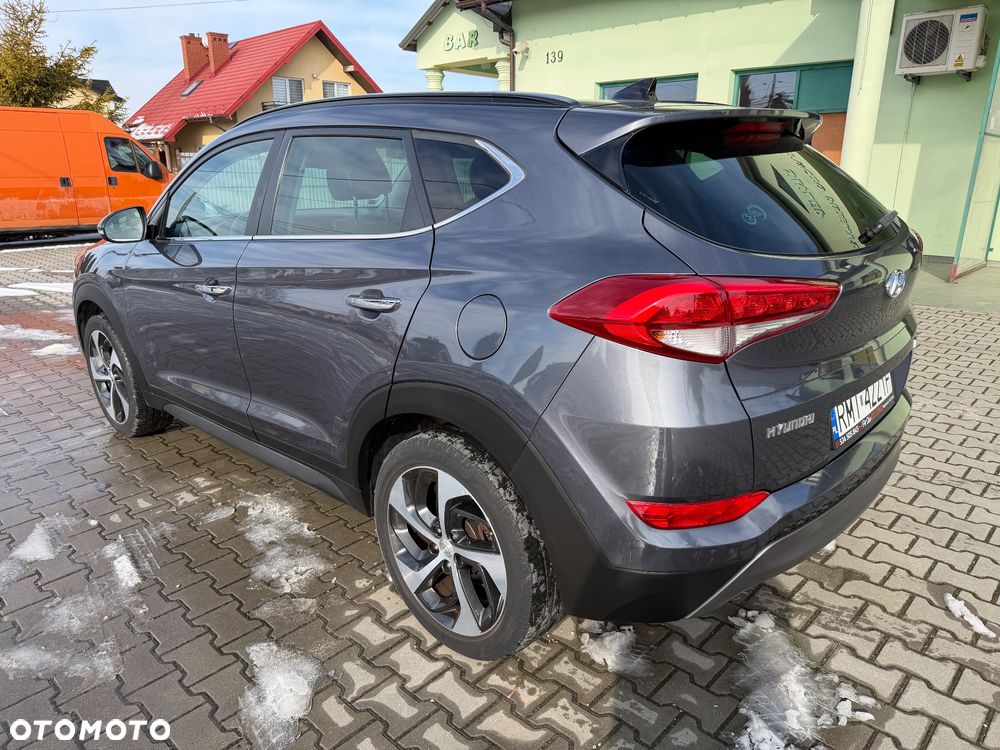 Hyundai Tucson - 4