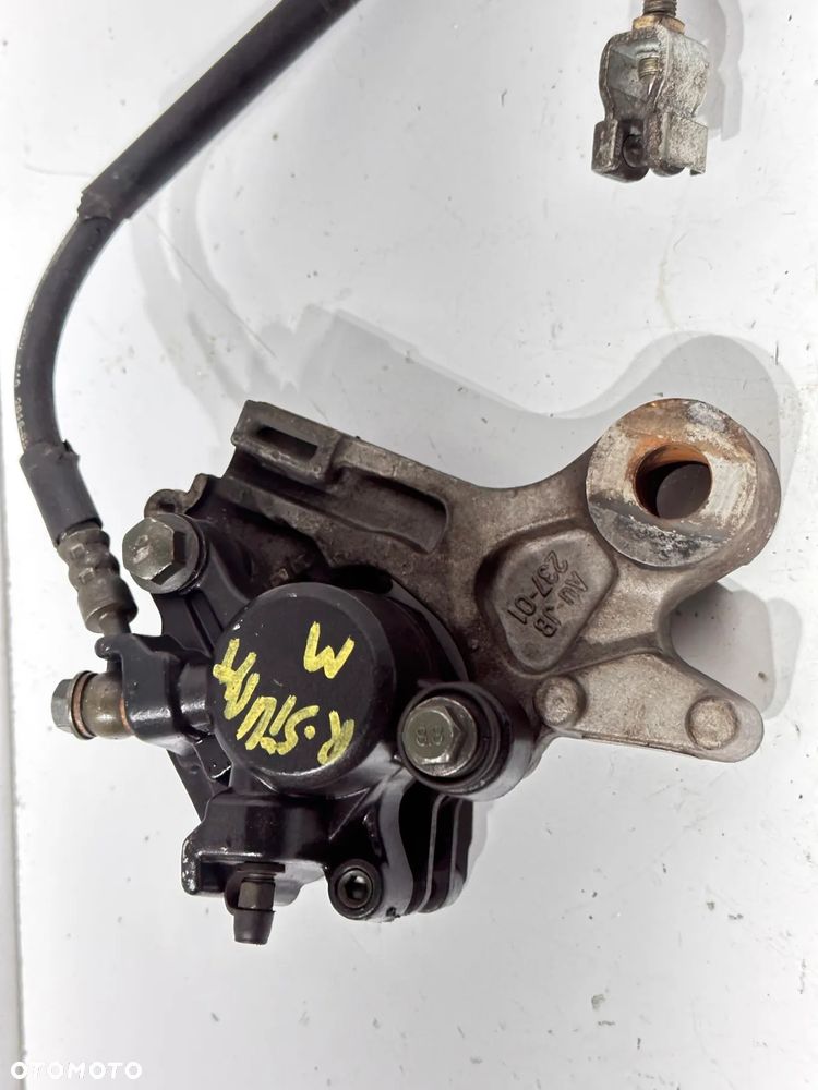 Zacisk pompa tył Yamasaki R-STUNT 50 - 3