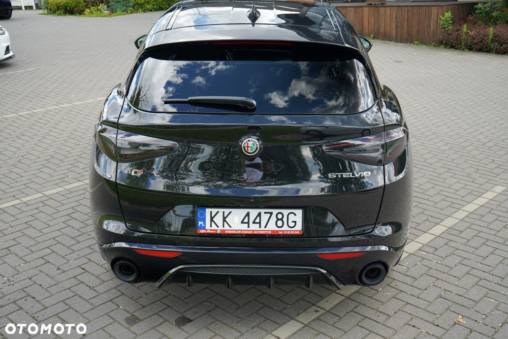 Alfa Romeo Stelvio 2.0 Turbo Competizione Q4 - 15