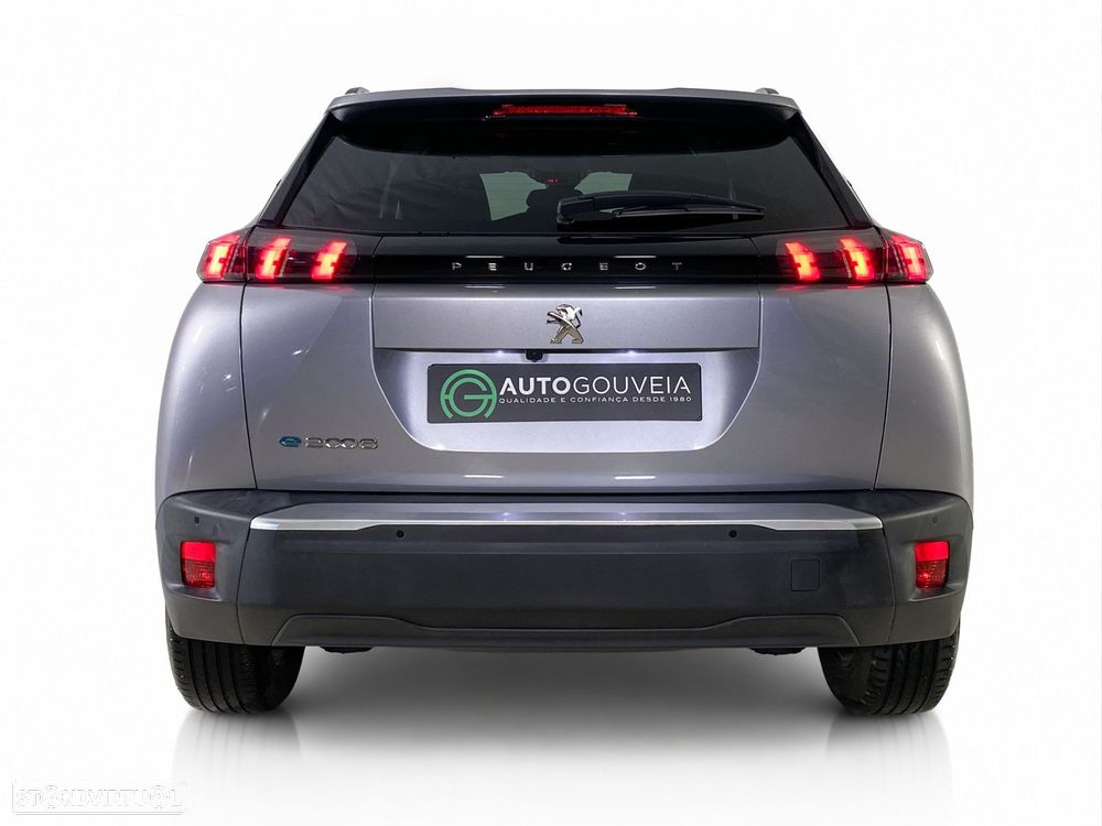 Peugeot e-2008 50 kWh Allure - 6