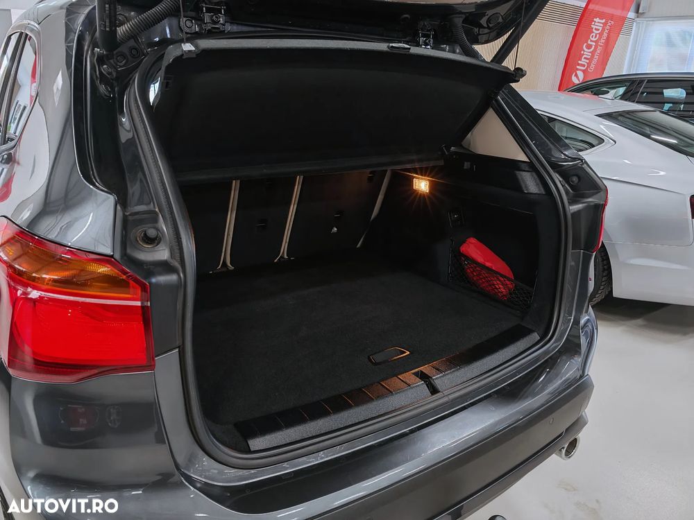 BMW X1 sDrive18d Aut. - 32