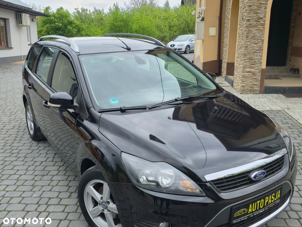 Ford Focus 1.8 Titanium - 9