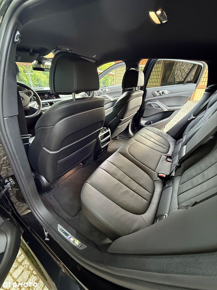 BMW X6 - 18