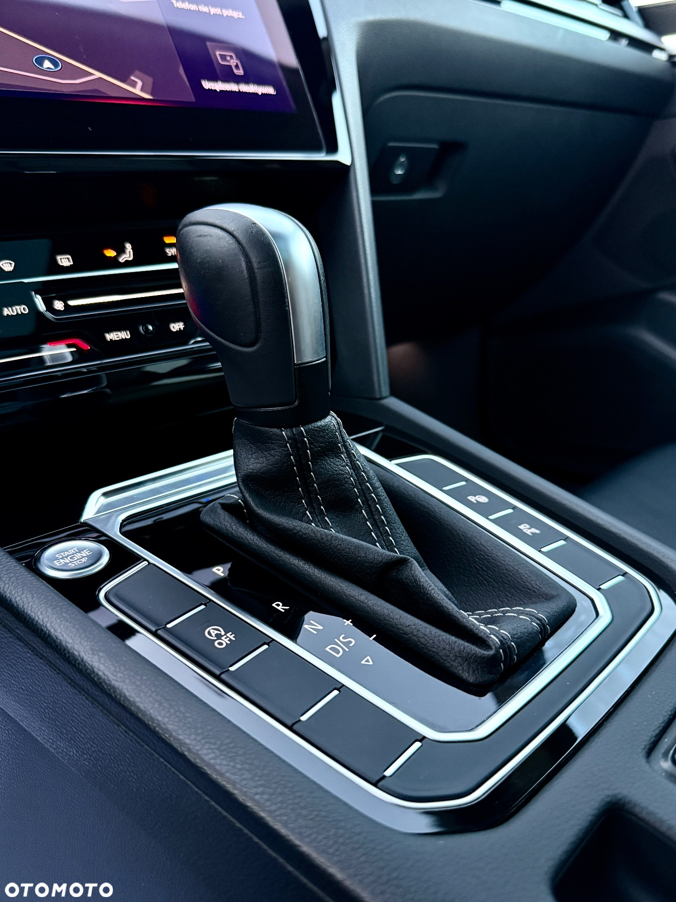 Volkswagen Arteon 2.0 TDI 4Motion R-Line DSG - 25