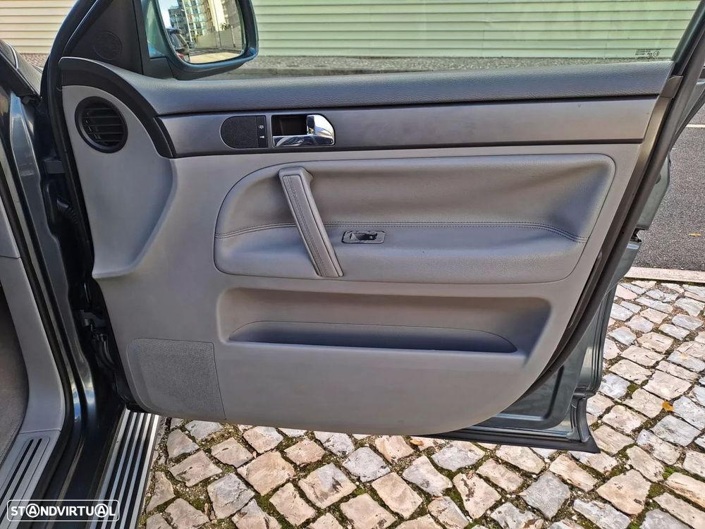 VW Touareg 2.5 TDi - 23